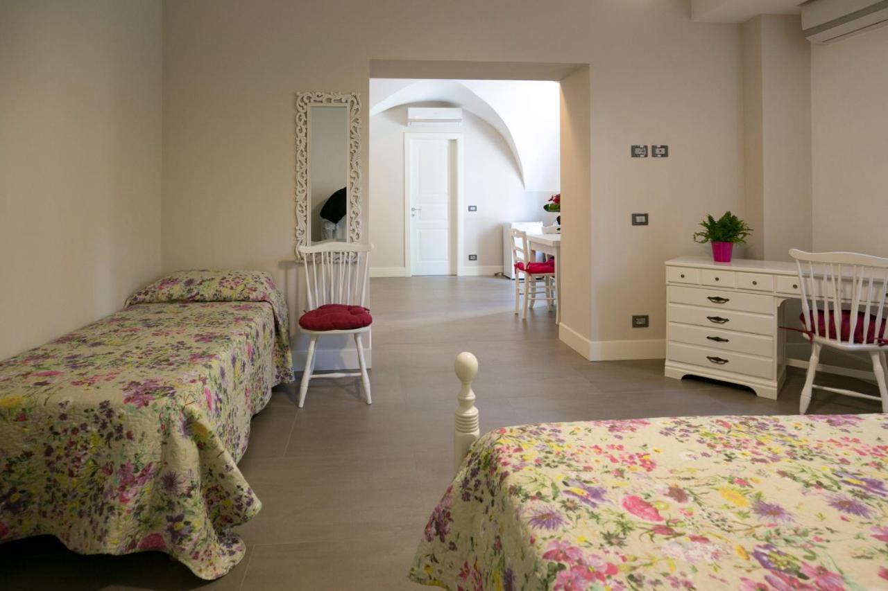 Villa Pampalone - B&B In Dimora Storica Трапані Екстер'єр фото