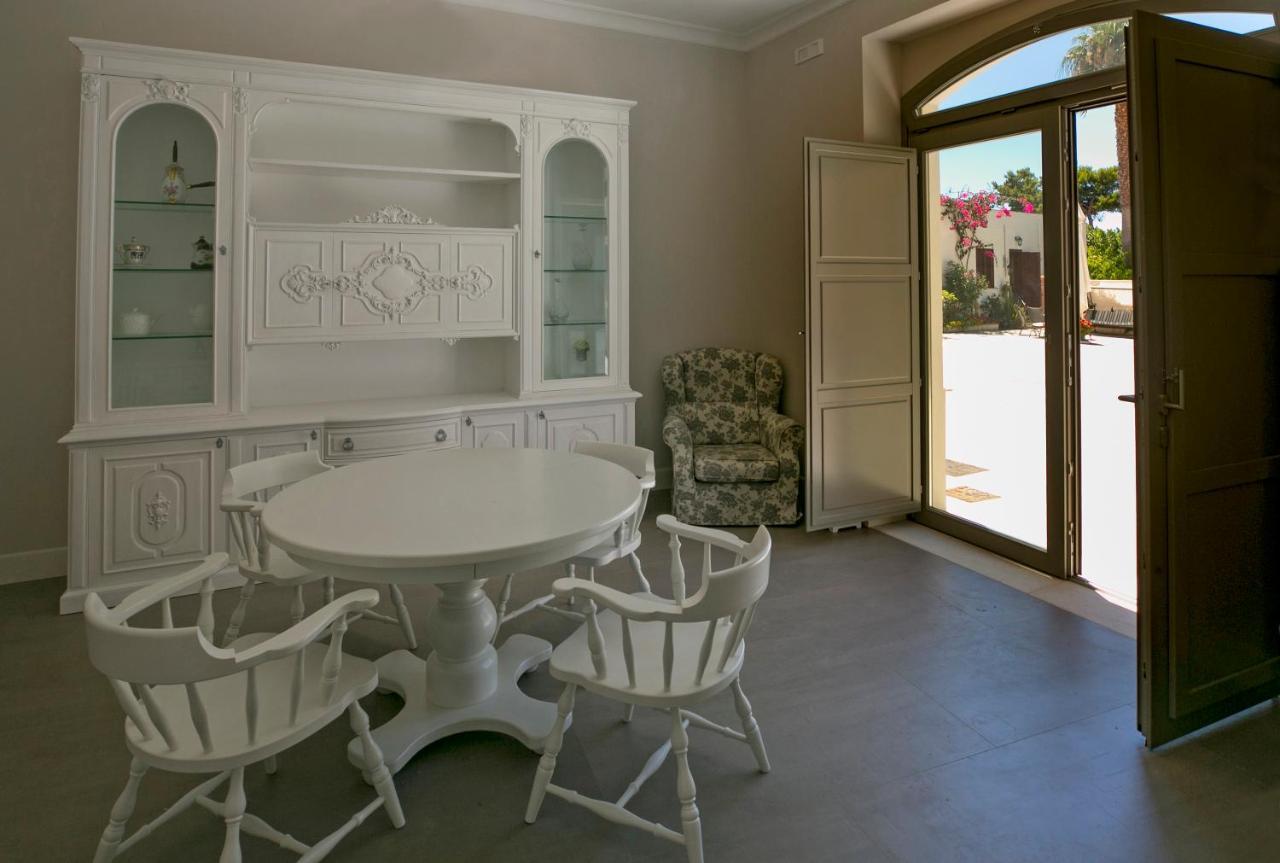 Villa Pampalone - B&B In Dimora Storica Трапані Екстер'єр фото